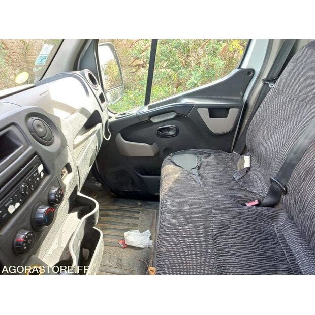 2011 Renault Master-47031562