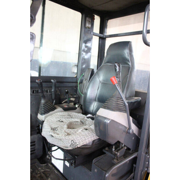 2020 Komatsu PC56-7-47032607