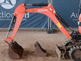 2015-kubota-k008-3-1450784-47032863