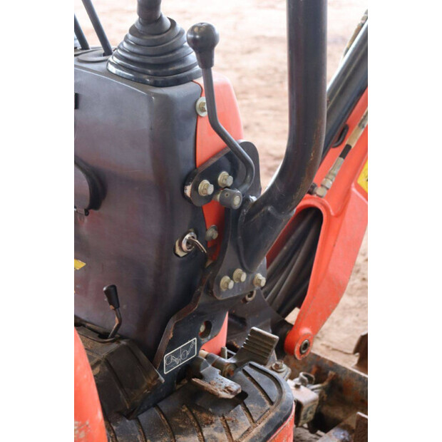 2015 كوبوتا K008-3-47032881