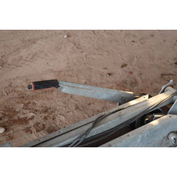 2016 GENERAC VT1-47032943