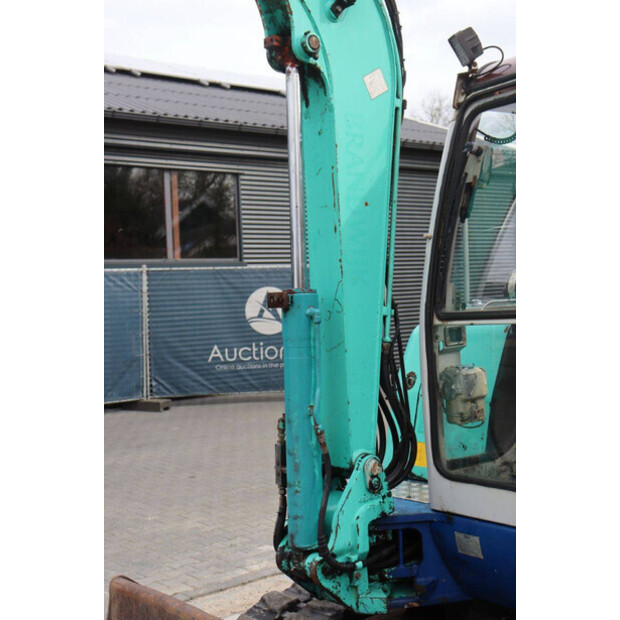 2001 اي اتش اي 40JX-47033539