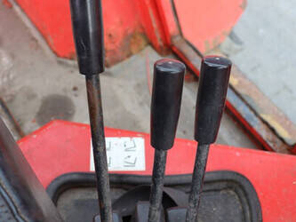 2012-manitou-m26-4-1450803-47033564