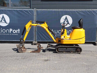 2011-jcb-8008-cts-1450826-47034331