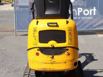 2011-jcb-8008-cts-1450826-47034334