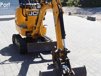 2011-jcb-8008-cts-1450826-47034336