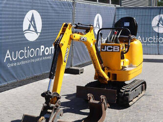 2011-jcb-8008-cts-1450826-47034338