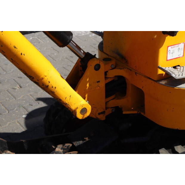 2011 JCB 8008 CTS-47034344