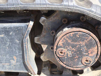 2011-jcb-8008-cts-1450826-47034347