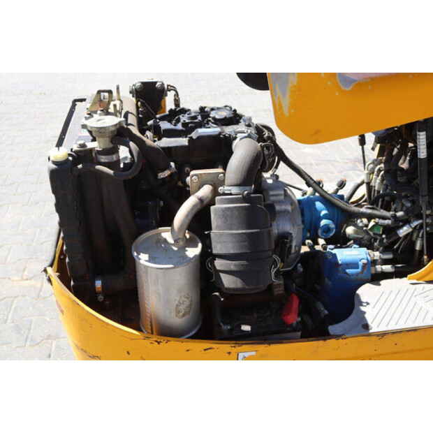 2011 JCB 8008 CTS-47034359