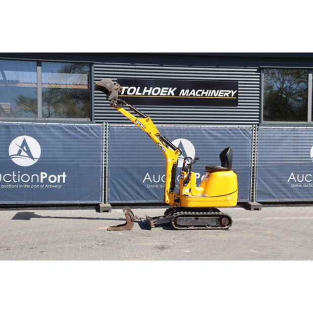 2011 JCB 8008 CTS-47034362