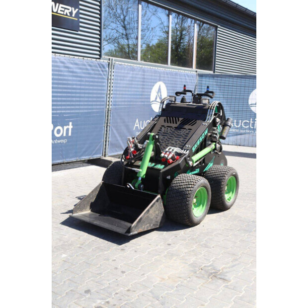 2025 ماموت SK650W-47034379