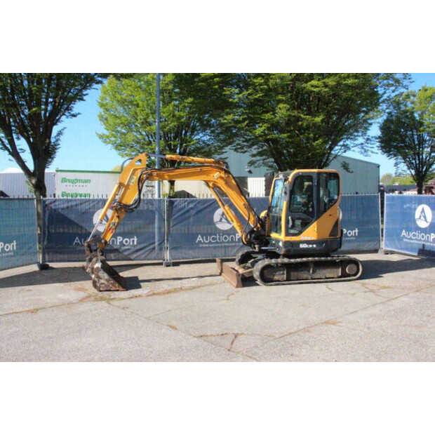 Hyundai ROBEX 60CR-9-47034596