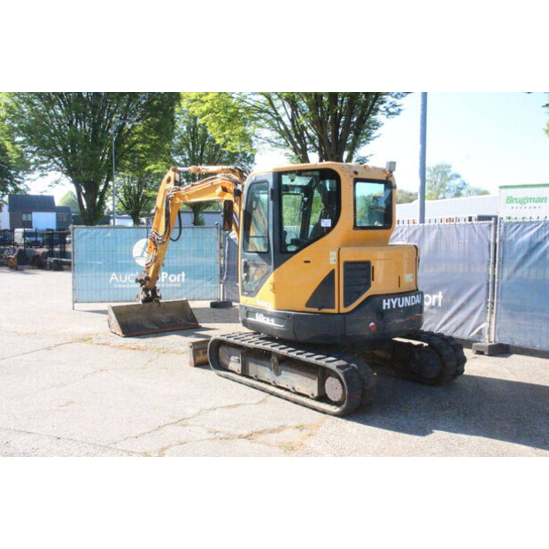 Hyundai ROBEX 60CR-9-47034598