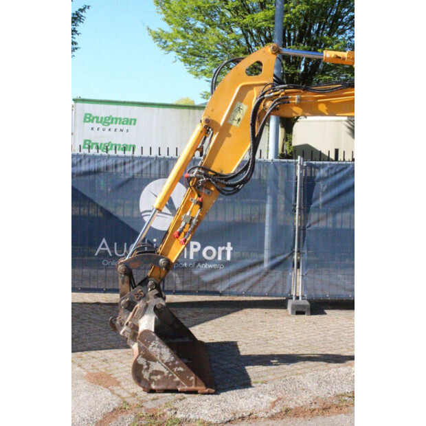 Hyundai ROBEX 60CR-9-47034605