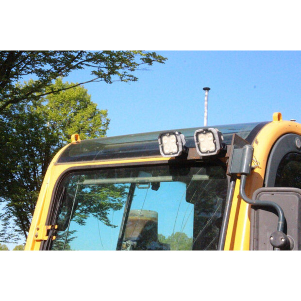 Hyundai ROBEX 60CR-9-47034613