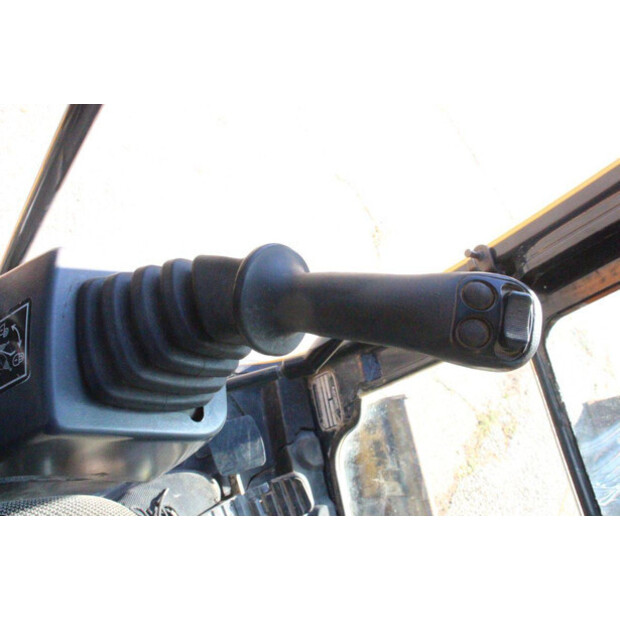 Hyundai ROBEX 60CR-9-47034626