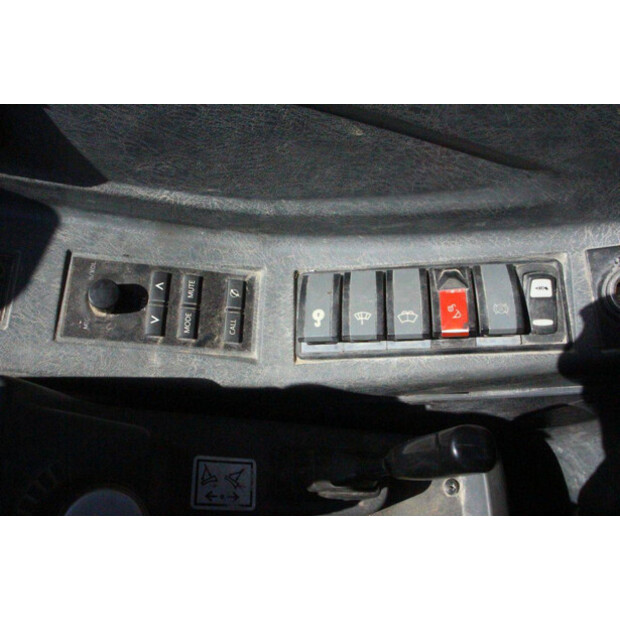Hyundai ROBEX 60CR-9-47034629