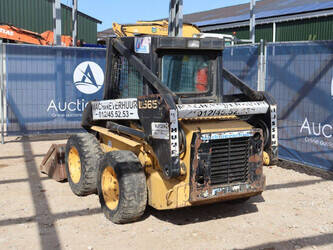 2011-new-holland-lx565-47034828