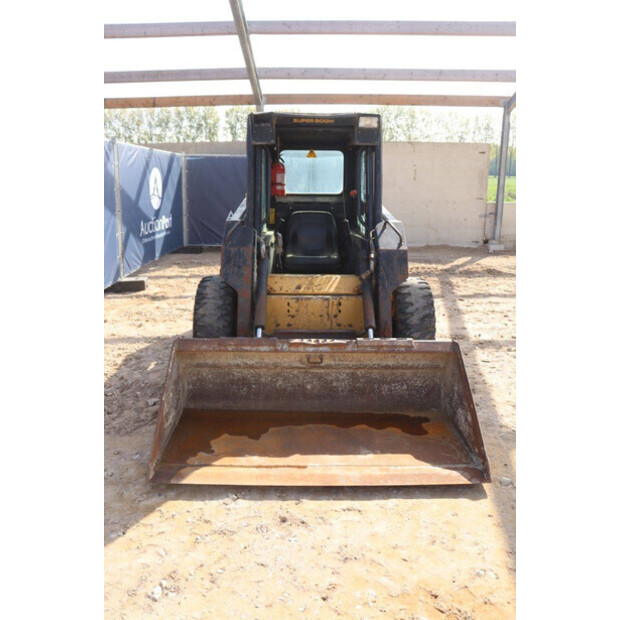 2011 New Holland LX565-47034832