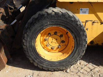 2011-new-holland-lx565-47034837