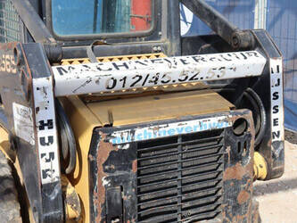 2011-new-holland-lx565-47034839