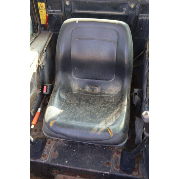 2011 New Holland LX565-47034842