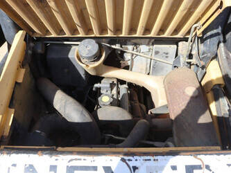 2011-new-holland-lx565-47034851