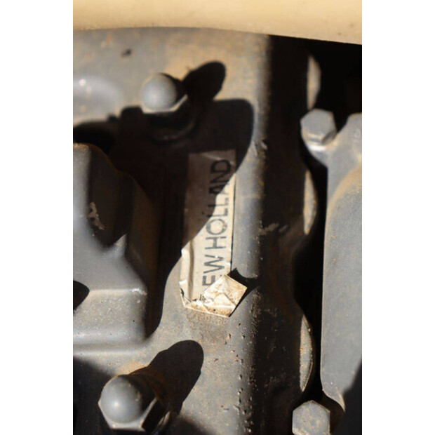 2011 New Holland LX565-47034853