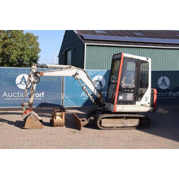 TAKEUCHI TB025-47034881