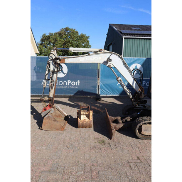TAKEUCHI TB025-47034890