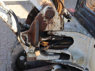 takeuchi-tb025-1450842-47034897