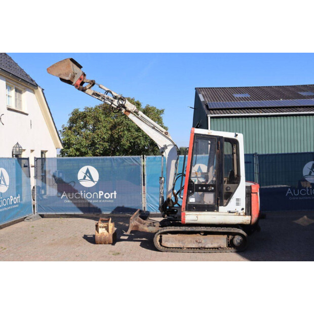 TAKEUCHI TB025-47034915