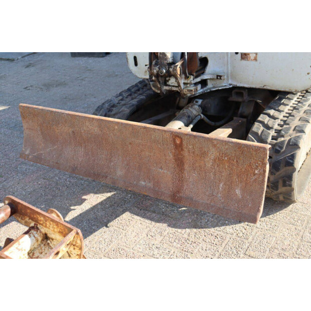 TAKEUCHI TB025-47034918