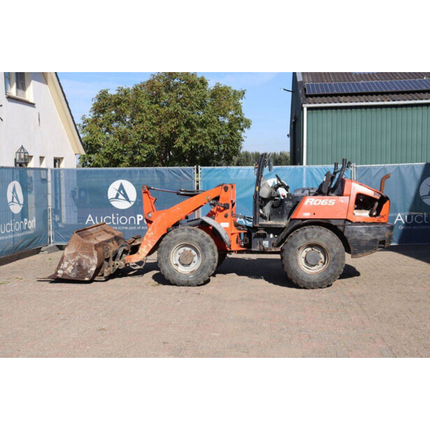 2016 KUBOTA R065-47035234