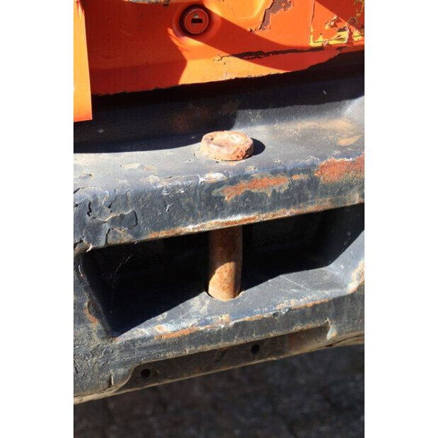 2016 KUBOTA R065-47035255