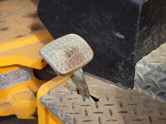 2013-jcb-403-wls-1450853-47035330