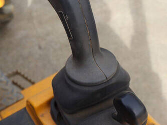 2013-jcb-403-wls-1450853-47035336