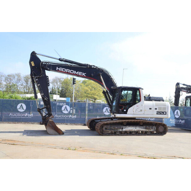 2017 Hidromek HMK220LC-3B-47035580