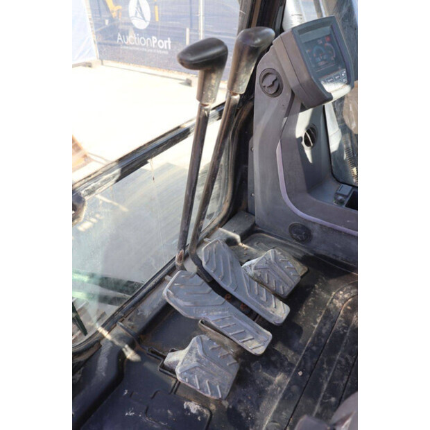 2017 Hidromek HMK220LC-3B-47035602