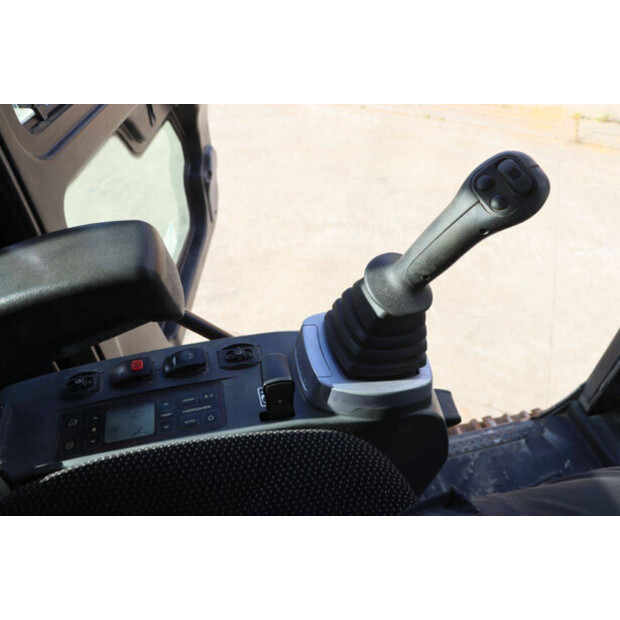 2017 Hidromek HMK220LC-3B-47035607