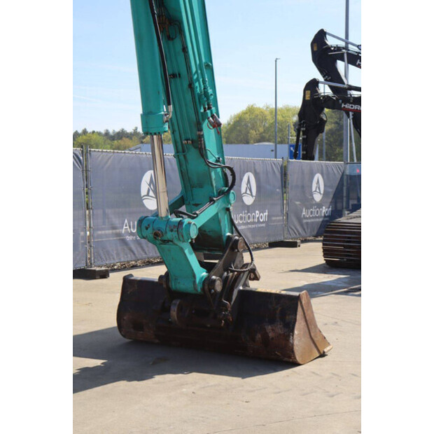 2001 KOBELCO SK250LC-6-47035668