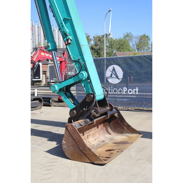 2001 KOBELCO SK250LC-6-47035670