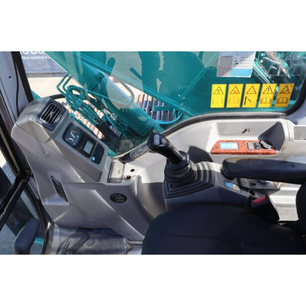 2001 KOBELCO SK250LC-6-47035683