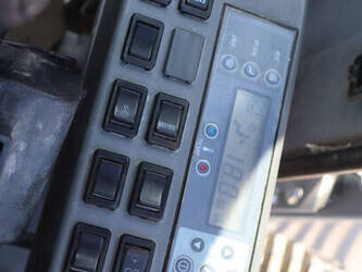 2001-kobelco-sk250lc-6-47035690