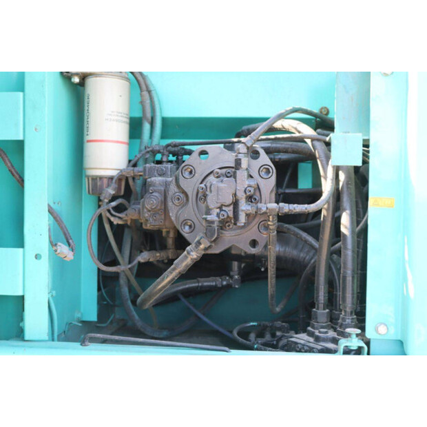 2001 KOBELCO SK250LC-6-47035693