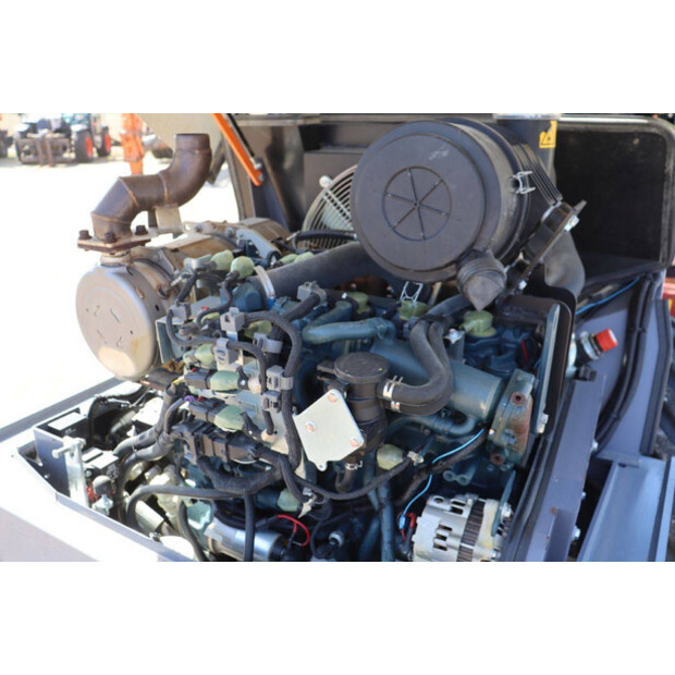 2021 DYNAPAC CA1400D-47035928