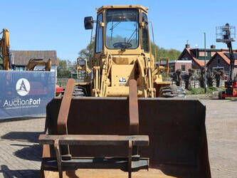 1981-caterpillar-930-47036049