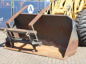 1981-caterpillar-930-47036051