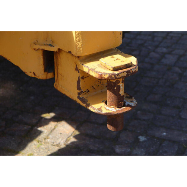 1981 Caterpillar 930-47036058
